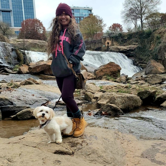 Meet your Posher, Divine - Picture 6 of 8